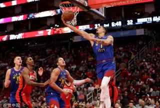 英超战报：曼联2-1战胜埃弗顿,